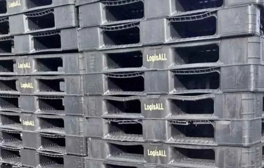 Alternative légère et durable aux palettes en bois.