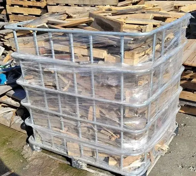 Palette de bois empilées